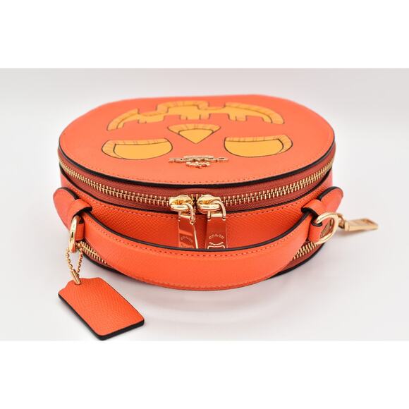 Coach Canteen Crossbody Bag Halloween Jack o Lantern Face Pumpkin CM768 2023 - Picture 9 of 12